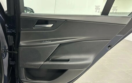 Jaguar XE I рестайлинг, 2017 год, 1 750 000 рублей, 26 фотография