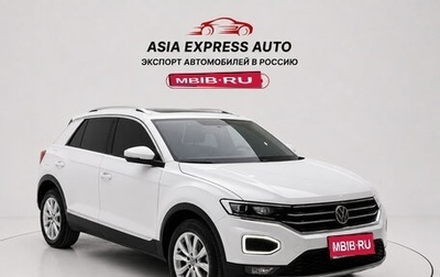 Volkswagen T-Roc I, 2022 год, 1 700 000 рублей, 1 фотография
