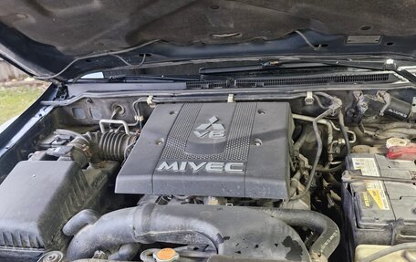 Mitsubishi Pajero IV, 2007 год, 1 100 000 рублей, 2 фотография