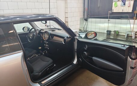 MINI Hatch, 2007 год, 650 000 рублей, 10 фотография
