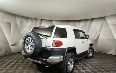 Toyota FJ Cruiser, 2022 год, 5 440 000 рублей, 2 фотография