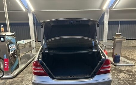 Mercedes-Benz C-Класс, 2005 год, 750 000 рублей, 7 фотография