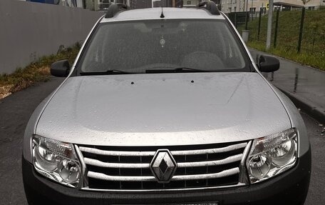 Renault Duster I рестайлинг, 2014 год, 949 000 рублей, 2 фотография