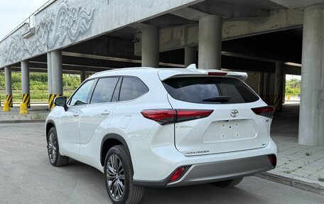 Toyota Highlander, 2026 год, 5 190 000 рублей, 6 фотография