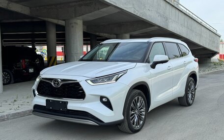 Toyota Highlander, 2026 год, 5 190 000 рублей, 4 фотография