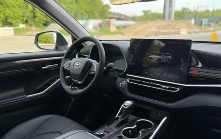 Toyota Highlander, 2026 год, 5 190 000 рублей, 11 фотография