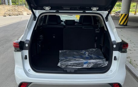 Toyota Highlander, 2026 год, 5 190 000 рублей, 34 фотография