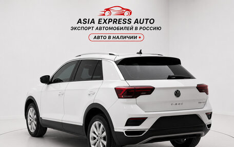 Volkswagen T-Roc I, 2022 год, 1 700 000 рублей, 4 фотография