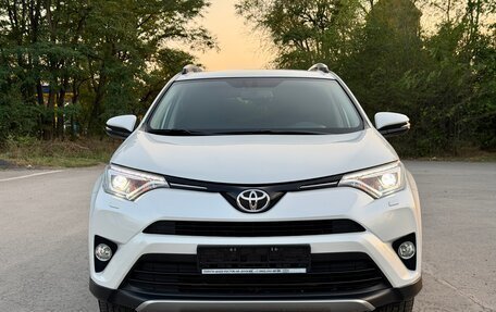 Toyota RAV4, 2019 год, 2 890 000 рублей, 36 фотография