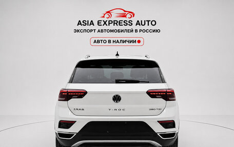 Volkswagen T-Roc I, 2022 год, 1 700 000 рублей, 7 фотография