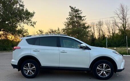 Toyota RAV4, 2019 год, 2 890 000 рублей, 35 фотография