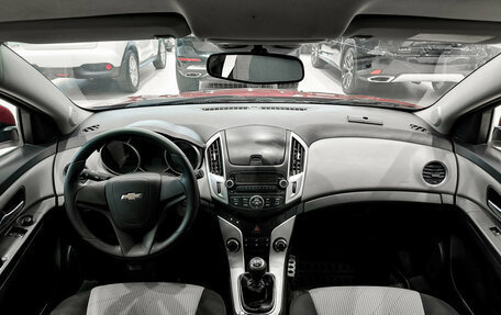 Chevrolet Cruze II, 2013 год, 680 000 рублей, 17 фотография