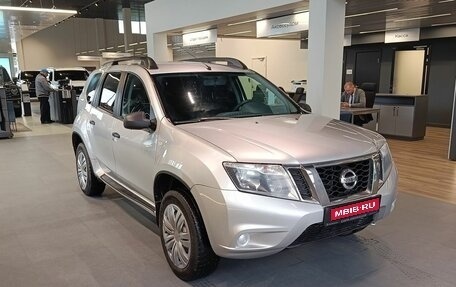 Nissan Terrano III, 2017 год, 1 039 000 рублей, 1 фотография