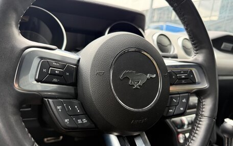 Ford Mustang VI рестайлинг, 2022 год, 3 650 000 рублей, 12 фотография