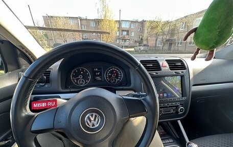 Volkswagen Jetta VI, 2010 год, 385 000 рублей, 7 фотография