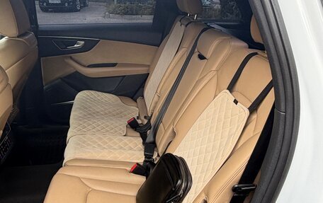 Audi Q7, 2021 год, 6 000 000 рублей, 12 фотография