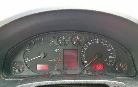 Audi A6, 1999 год, 340 000 рублей, 13 фотография