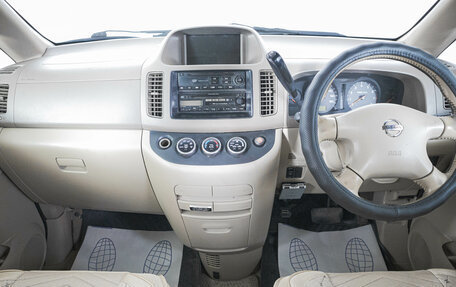 Nissan Serena II, 2004 год, 649 000 рублей, 14 фотография