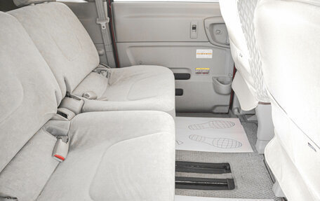 Nissan Serena II, 2004 год, 649 000 рублей, 11 фотография