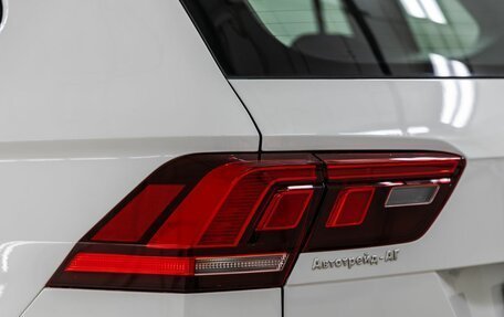 Volkswagen Tiguan II, 2022 год, 3 098 000 рублей, 13 фотография
