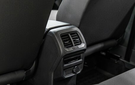 Volkswagen Tiguan II, 2022 год, 3 098 000 рублей, 35 фотография
