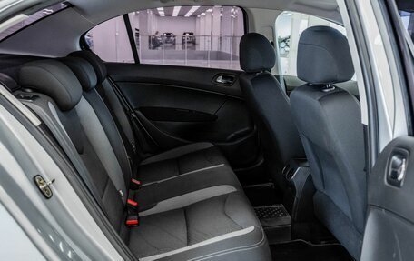 Peugeot 408 I рестайлинг, 2015 год, 594 000 рублей, 13 фотография