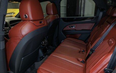 Bentley Bentayga I, 2025 год, 37 987 000 рублей, 13 фотография