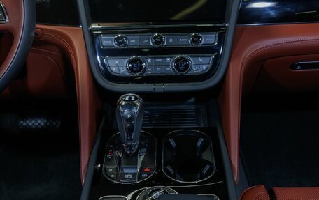 Bentley Bentayga I, 2025 год, 37 987 000 рублей, 33 фотография