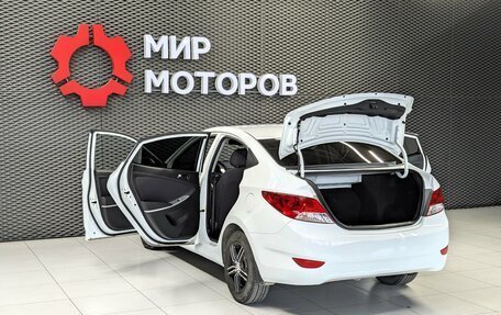 Hyundai Solaris II рестайлинг, 2012 год, 920 000 рублей, 9 фотография