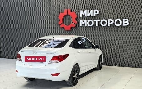 Hyundai Solaris II рестайлинг, 2012 год, 920 000 рублей, 4 фотография