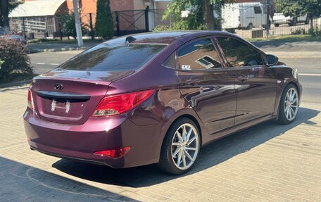 Hyundai Solaris II рестайлинг, 2011 год, 649 000 рублей, 5 фотография