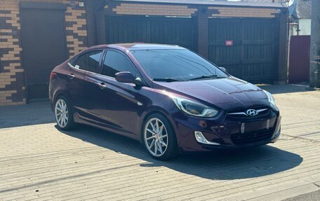 Hyundai Solaris II рестайлинг, 2011 год, 649 000 рублей, 3 фотография