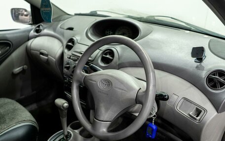 Toyota Platz, 2001 год, 250 000 рублей, 8 фотография