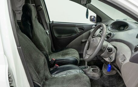 Toyota Platz, 2001 год, 250 000 рублей, 11 фотография