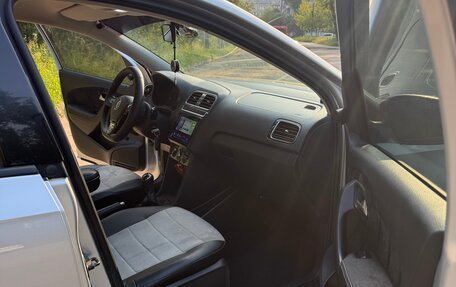 Volkswagen Polo VI (EU Market), 2015 год, 860 000 рублей, 10 фотография