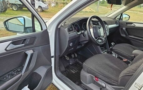 Volkswagen Tiguan II, 2021 год, 2 650 000 рублей, 8 фотография