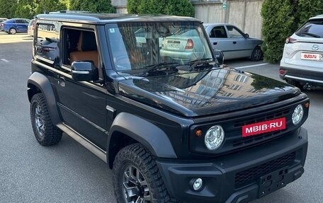 Suzuki Jimny, 2023 год, 1 930 000 рублей, 2 фотография