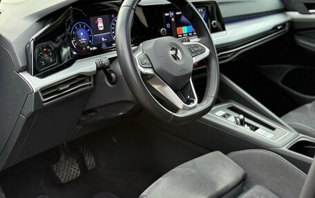 Volkswagen Golf VIII, 2023 год, 1 970 000 рублей, 6 фотография