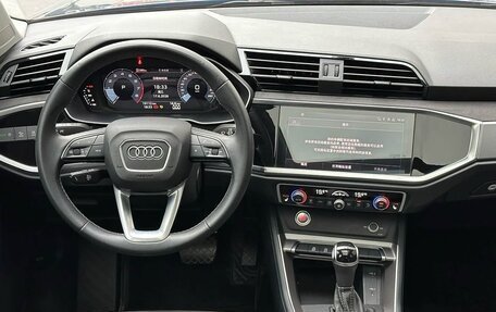 Audi Q3, 2023 год, 2 820 000 рублей, 8 фотография
