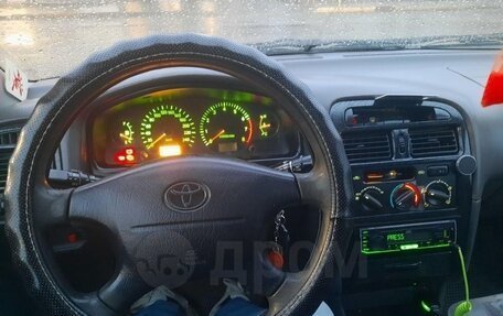 Toyota Avensis III рестайлинг, 1999 год, 250 000 рублей, 3 фотография
