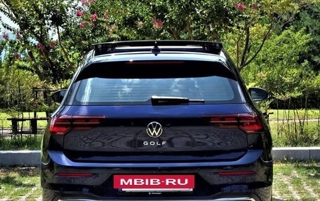 Volkswagen Golf VIII, 2023 год, 2 490 000 рублей, 4 фотография