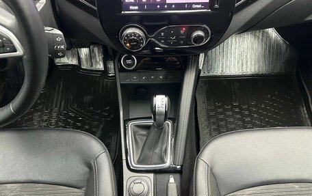 Renault Kaptur I рестайлинг, 2021 год, 1 698 000 рублей, 18 фотография