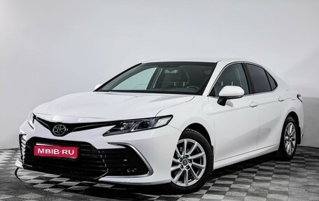 Toyota Camry, 2021 год, 2 700 000 рублей, 1 фотография