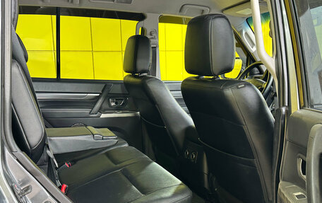 Mitsubishi Pajero IV, 2012 год, 1 829 000 рублей, 19 фотография