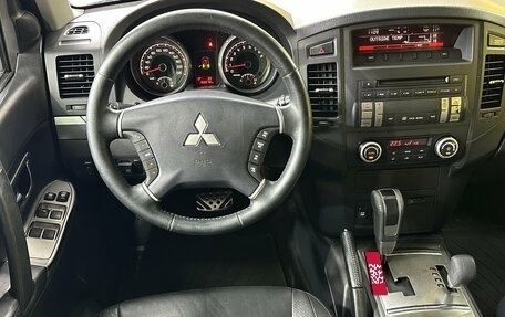 Mitsubishi Pajero IV, 2012 год, 1 829 000 рублей, 16 фотография