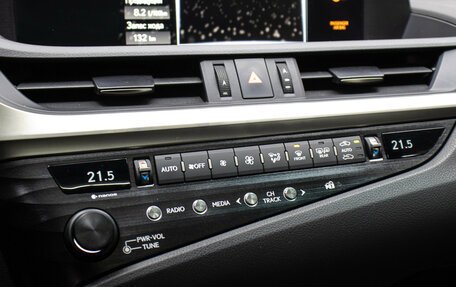 Lexus ES VII, 2018 год, 3 349 000 рублей, 20 фотография