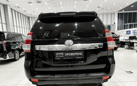 Toyota Land Cruiser Prado 150 рестайлинг 2, 2014 год, 3 250 000 рублей, 7 фотография