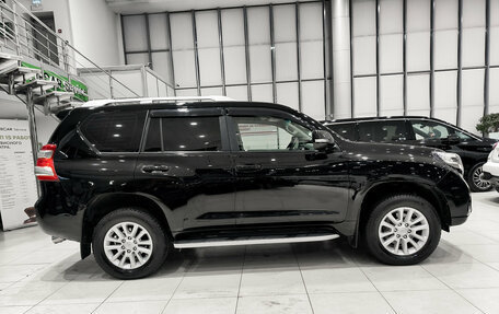 Toyota Land Cruiser Prado 150 рестайлинг 2, 2014 год, 3 250 000 рублей, 5 фотография