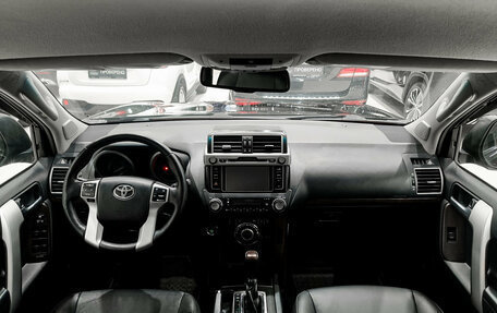 Toyota Land Cruiser Prado 150 рестайлинг 2, 2014 год, 3 250 000 рублей, 17 фотография