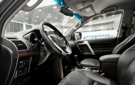 Toyota Land Cruiser Prado 150 рестайлинг 2, 2014 год, 3 250 000 рублей, 20 фотография